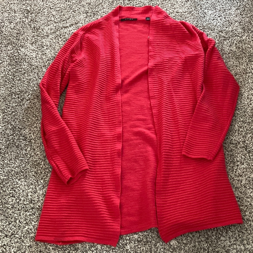 Beautiful and bright cardigan